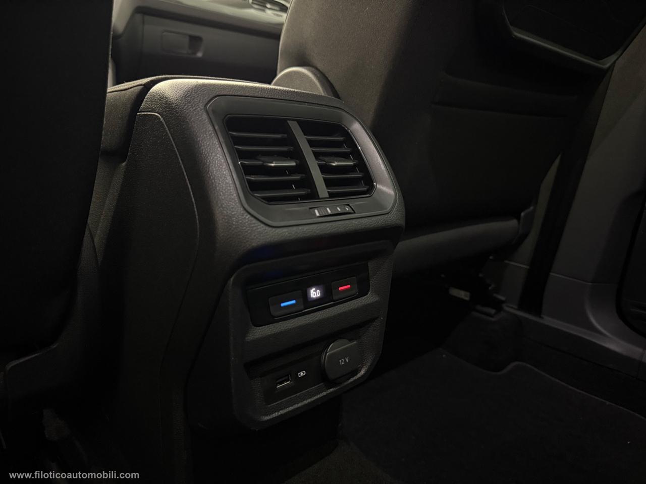 VOLKSWAGEN Tiguan 2.0 TDI DSG Business BMT NAVI- CARPLAY - ANDROID AUTO
