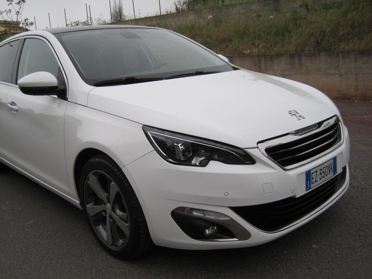 Peugeot 308 BlueHDi 120 S&S Allure