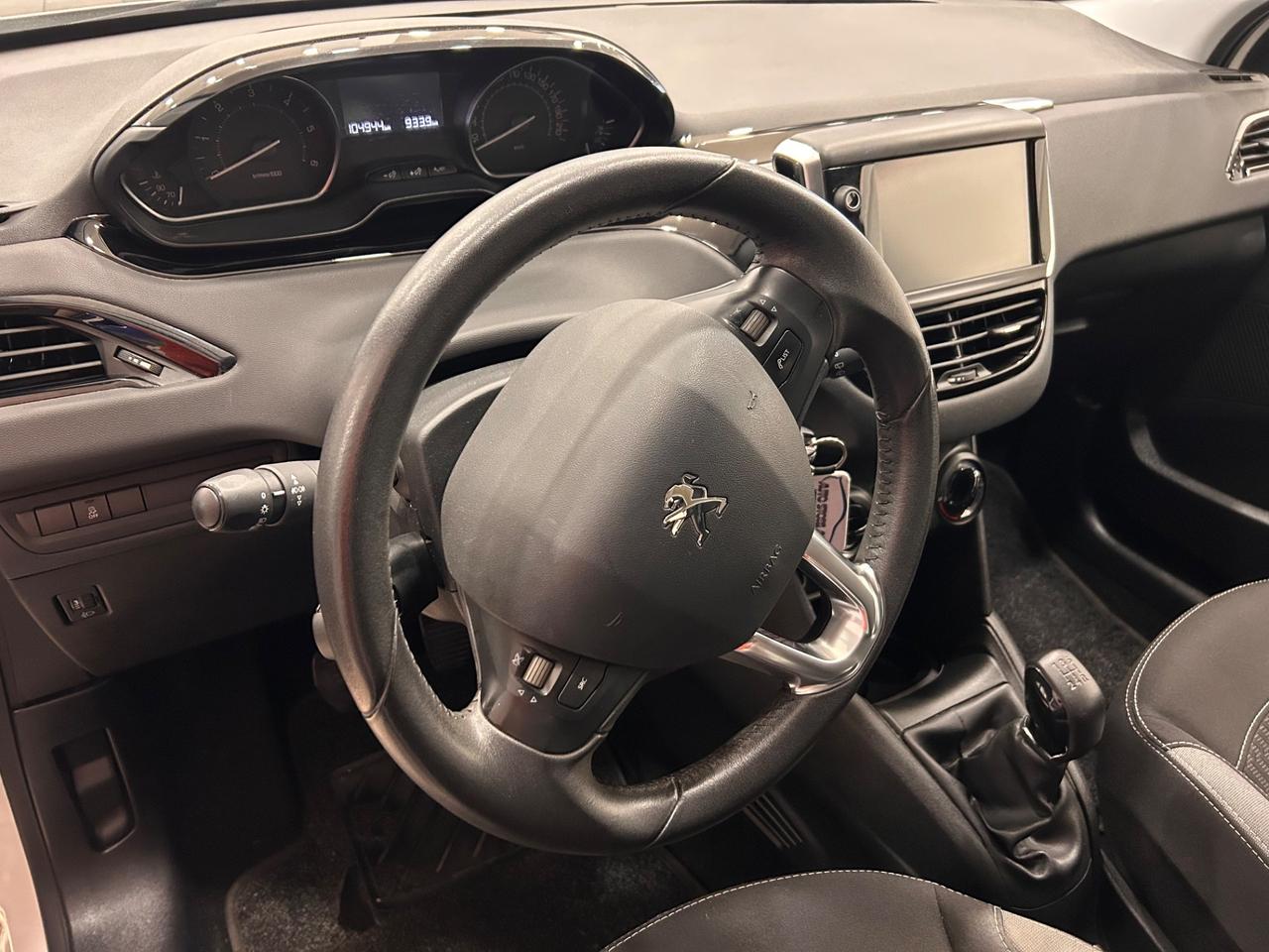 Peugeot 208 BlueHDi 75 5 porte Allure