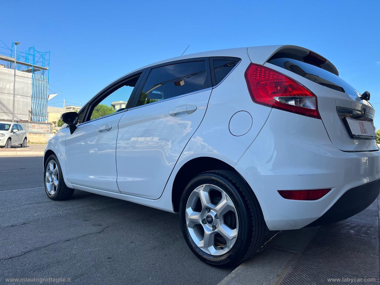 FORD Fiesta 1.2 82 CV 5p. Titanium