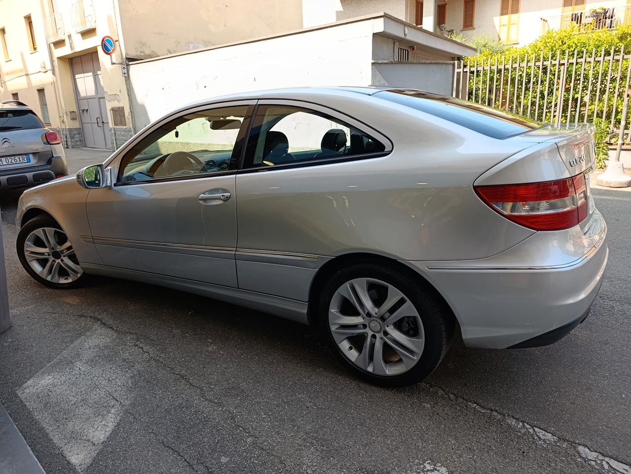 Mercedes-benz C 200 CLC 200 CDI Chrome (Sportcoupè)