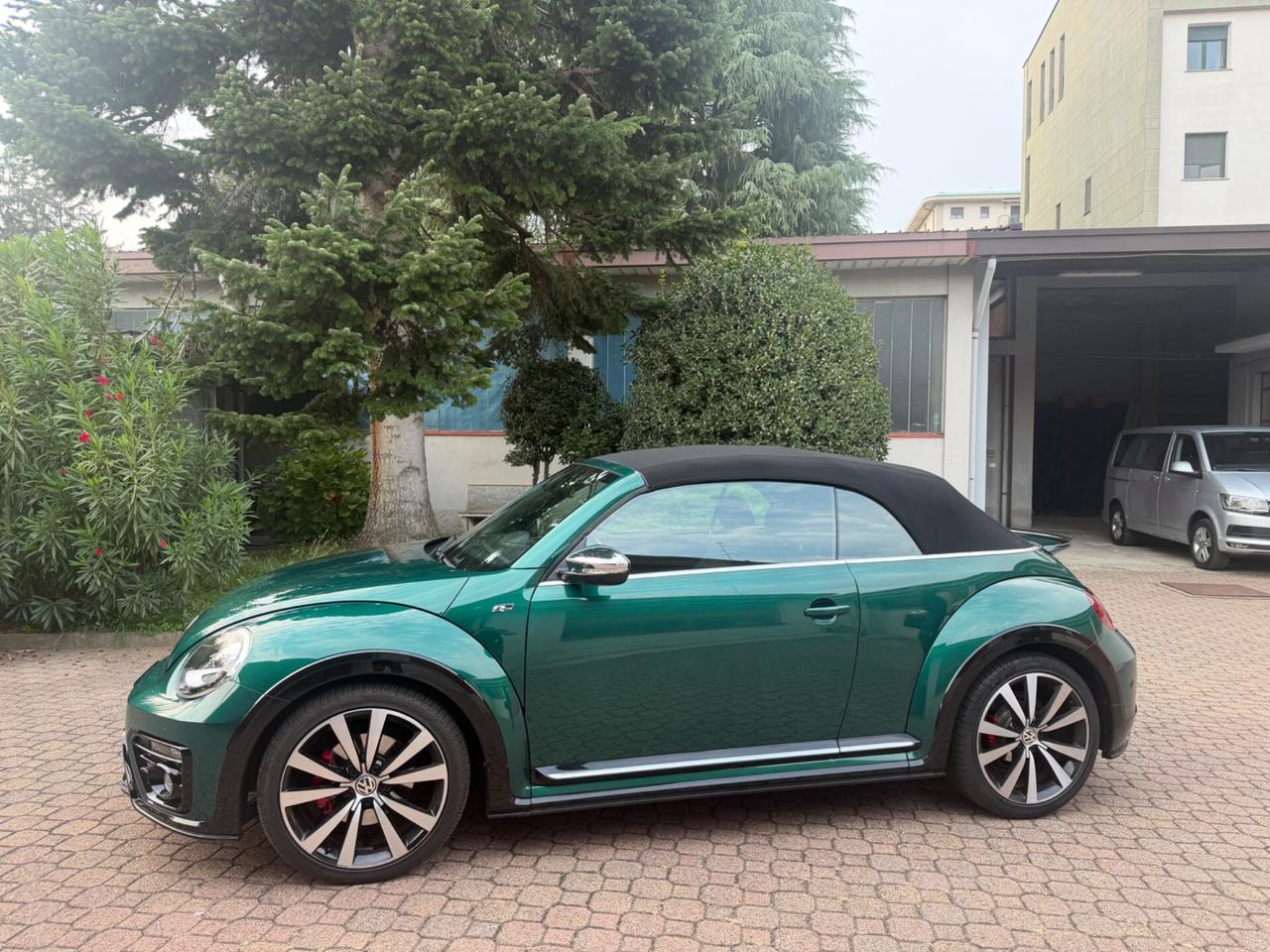 Volkswagen Maggiolino Cabrio 2.0 TSI DSG Sport Rline