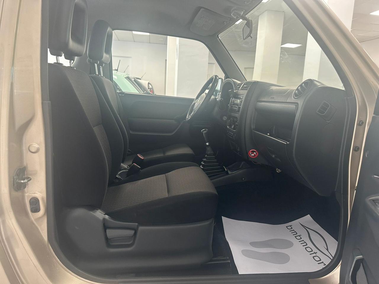 Suzuki Jimny 1.3i 16V cat 4WD JLX Più