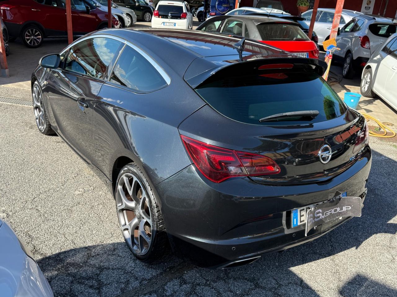 Astra GTC 2.0 Turbo 280CV -OPC-unipro-rate