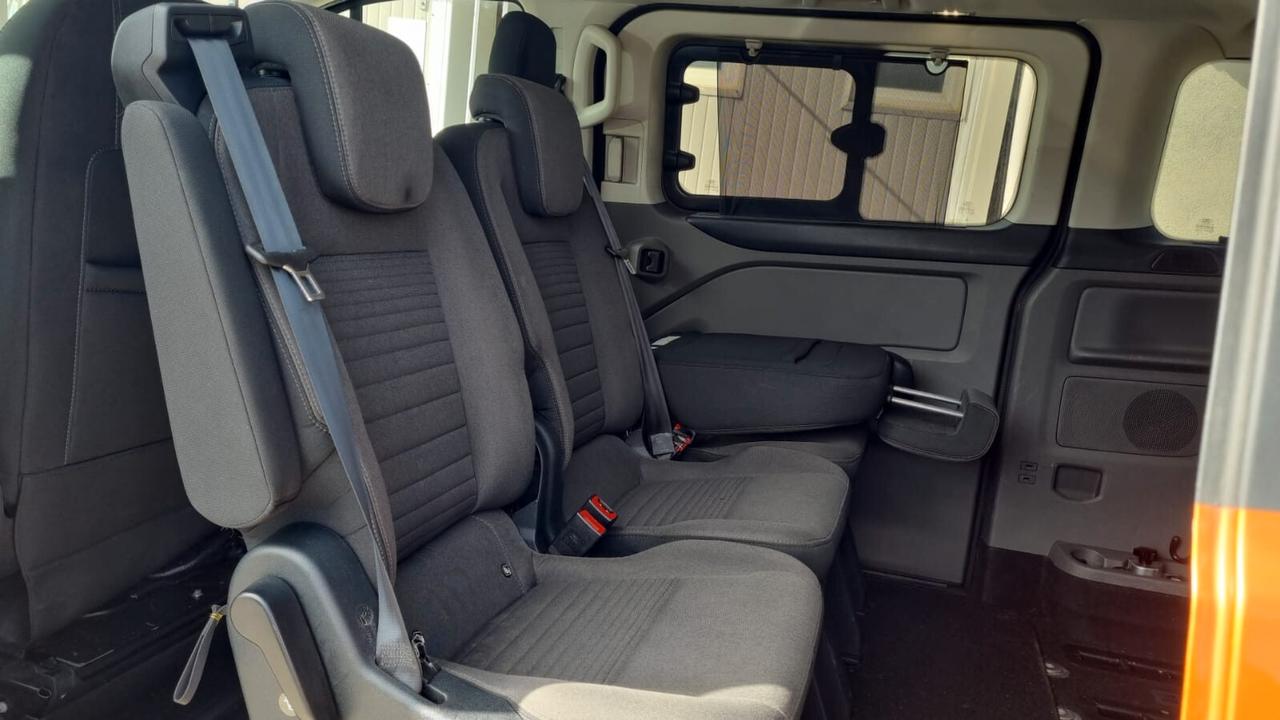 Ford Tourneo Custom 320 2.0 TDCi 130CV PC Titanium