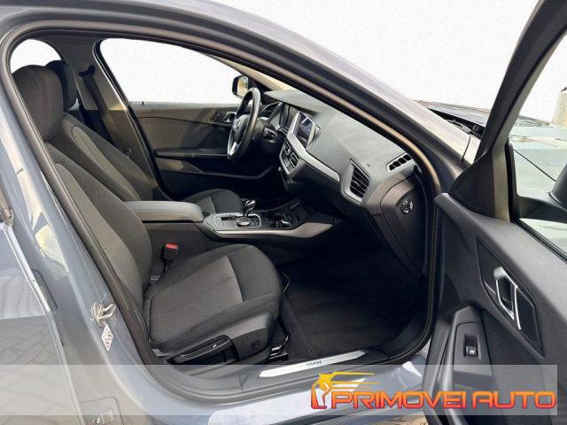 BMW 118 i 5p. Advantage