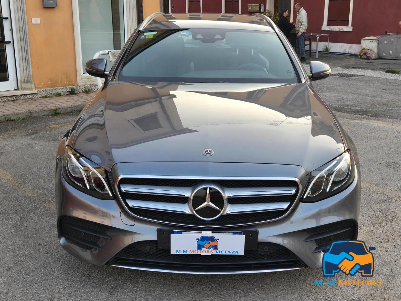Mercedes E 220 Premium Plus