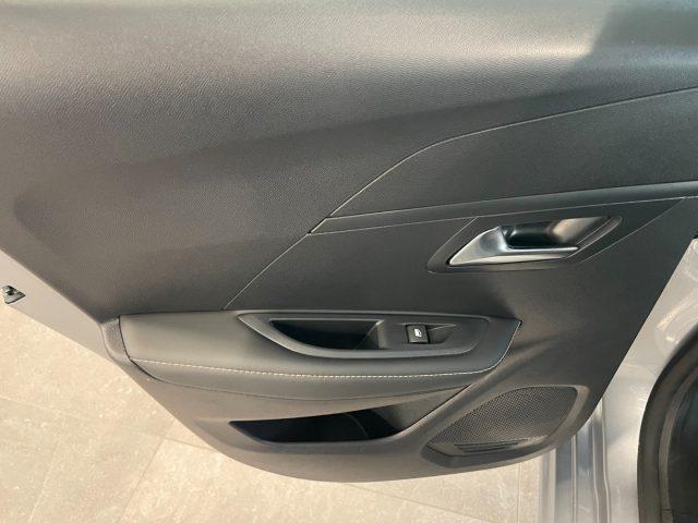 PEUGEOT 208 1.2 PureTech 100 CV Allure