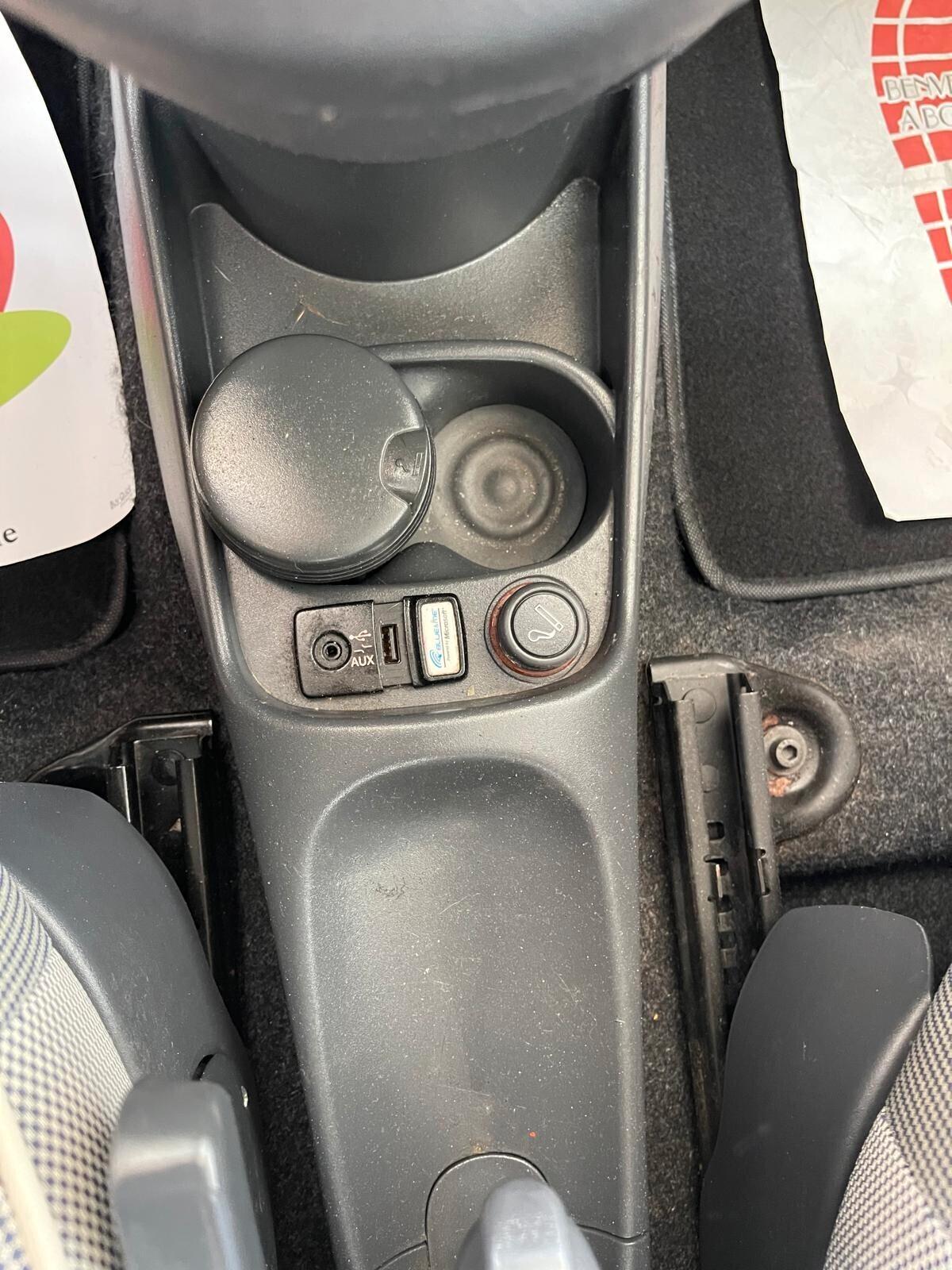 FIAT 500 LOUNGE 1.2 BENZINA 70CV