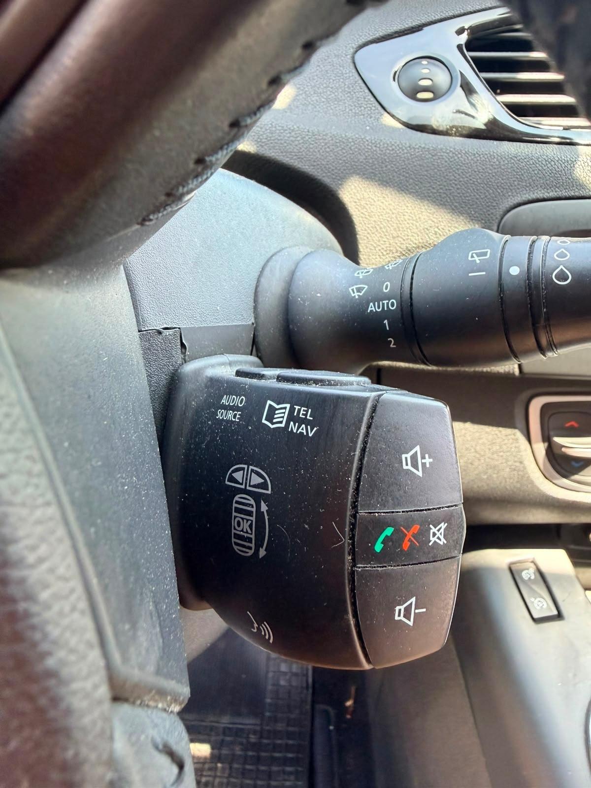 Renault Scenic Scénic X-Mod 1.5 dCi 110CV Luxe