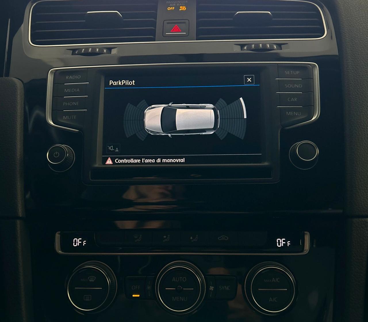 Volkswagen Golf 1.6 TDI 110 CV 5p. Sport Edition BlueMotion Technology