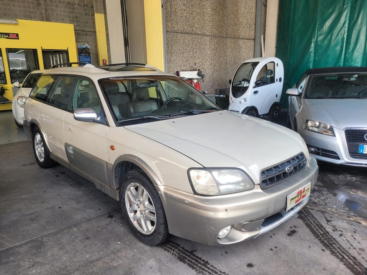 Subaru Legacy 2.5i 16V cat 4WD Outback