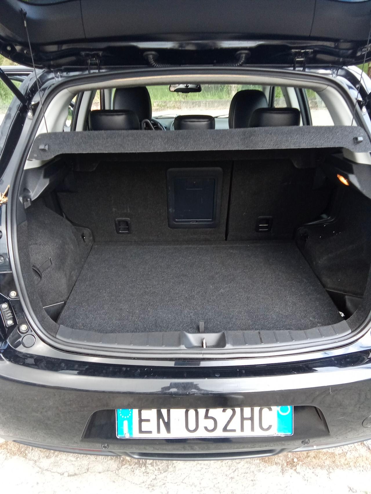 Citroen C4 Aircross 1.6 HDi 115 Exclusive 012