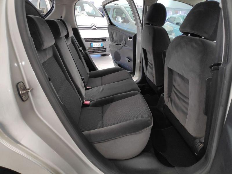 Peugeot 207 1.4 88CV 5p. XS