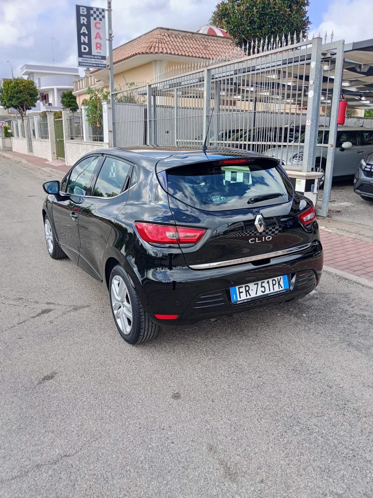Renault Clio dCi 8V 75 CV Start&Stop 5 porte Energy Duel