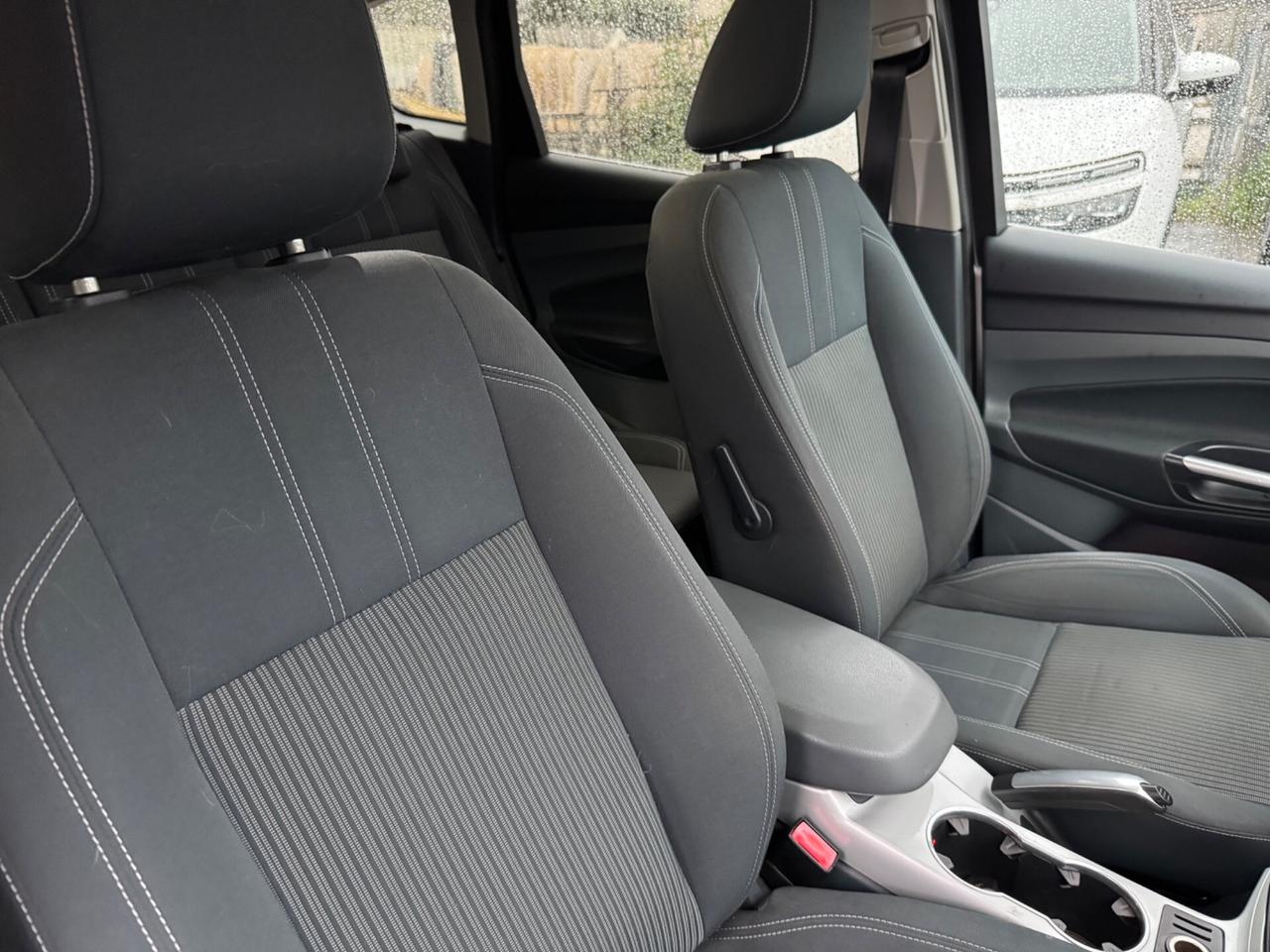 Ford C-Max 1.6 TDCi 115CV Titanium