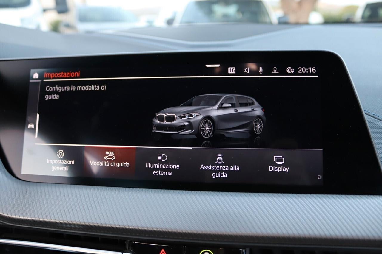 Bmw 118 118d 5p. Msport