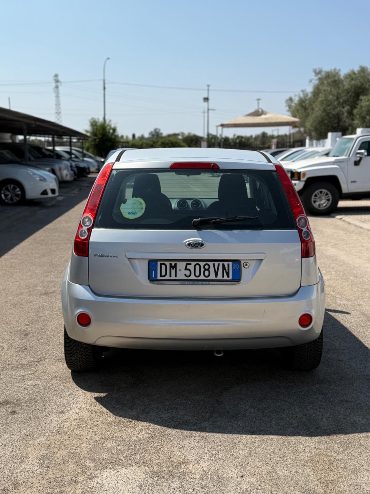 Ford Fiesta 1.2 solo 90.000km