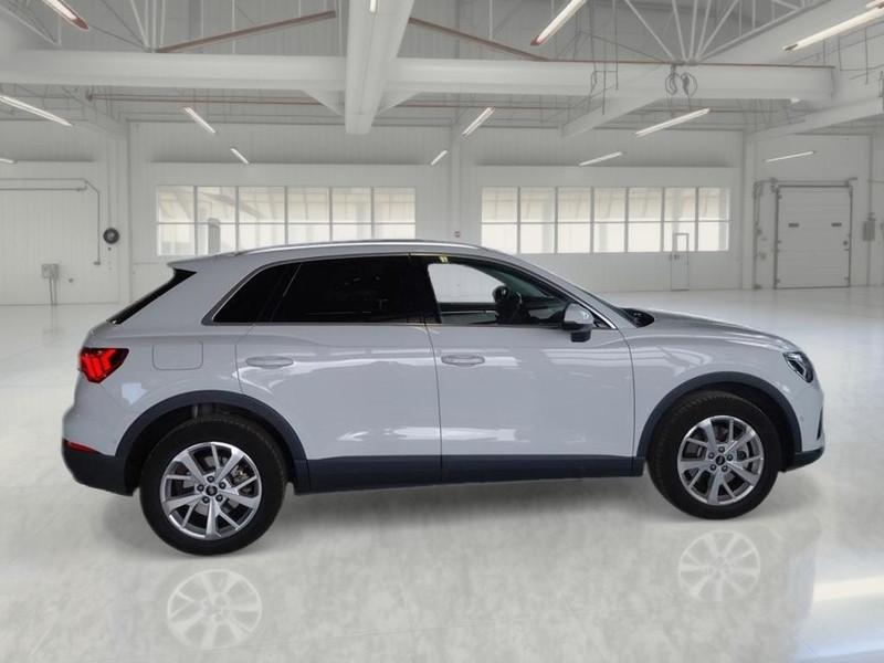 AUDI Q3 45 TFSI E S TRONIC BUSINESS SUV