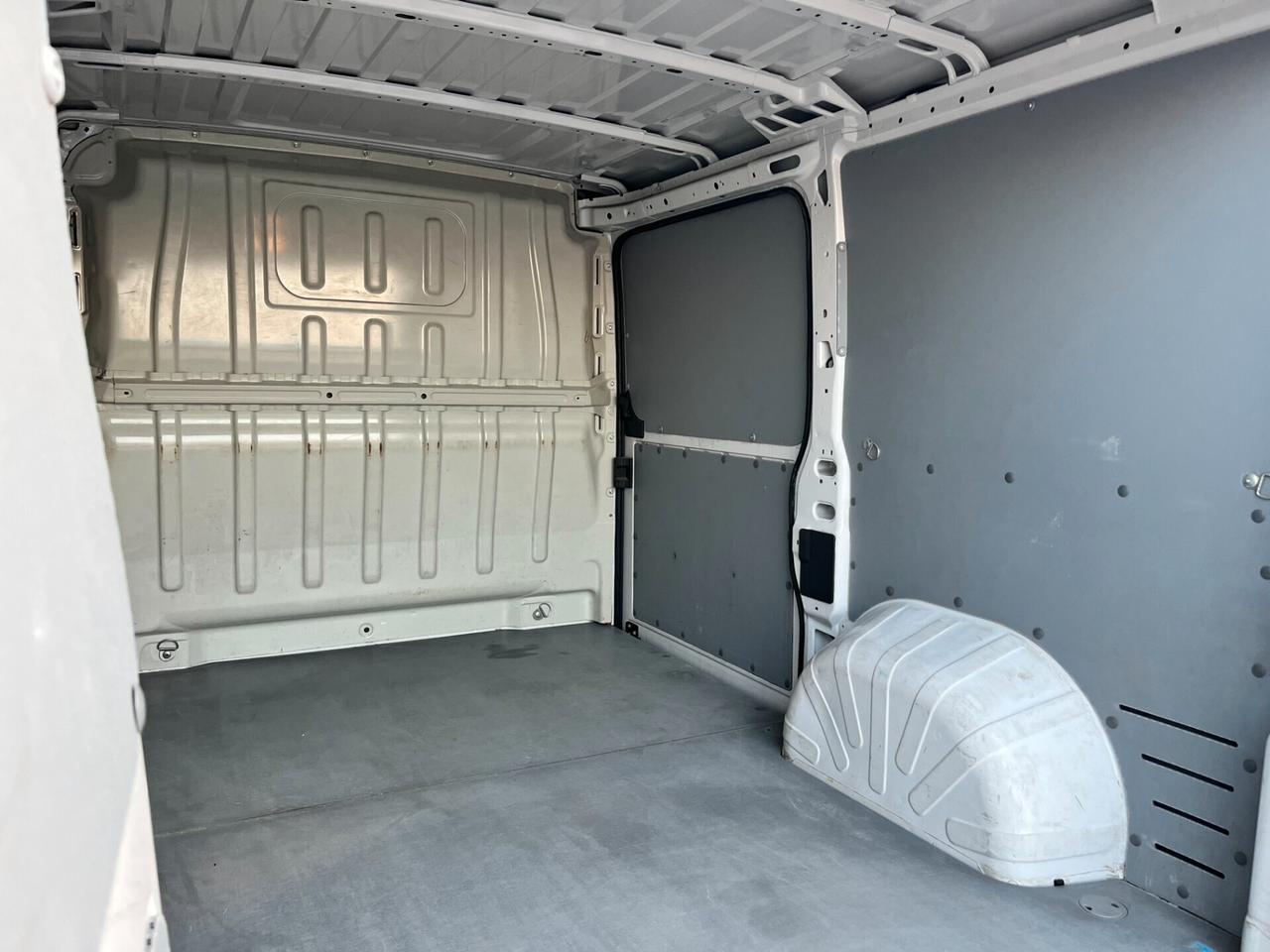 Peugeot Boxer 328 L1H1 2.2 BlueHDi 120CV – 2022 – 103mila km