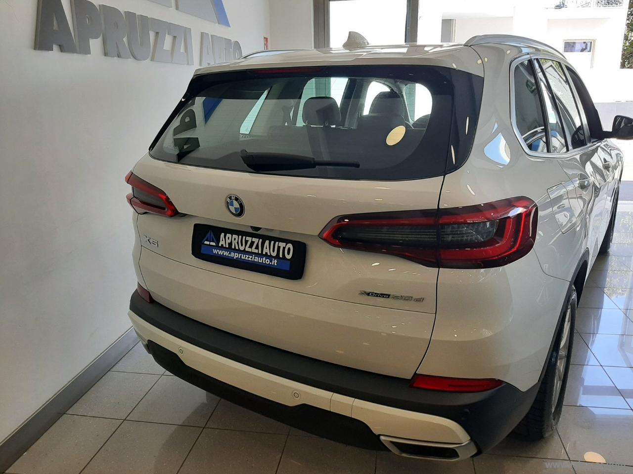 BMW X5 xDrive30d Business