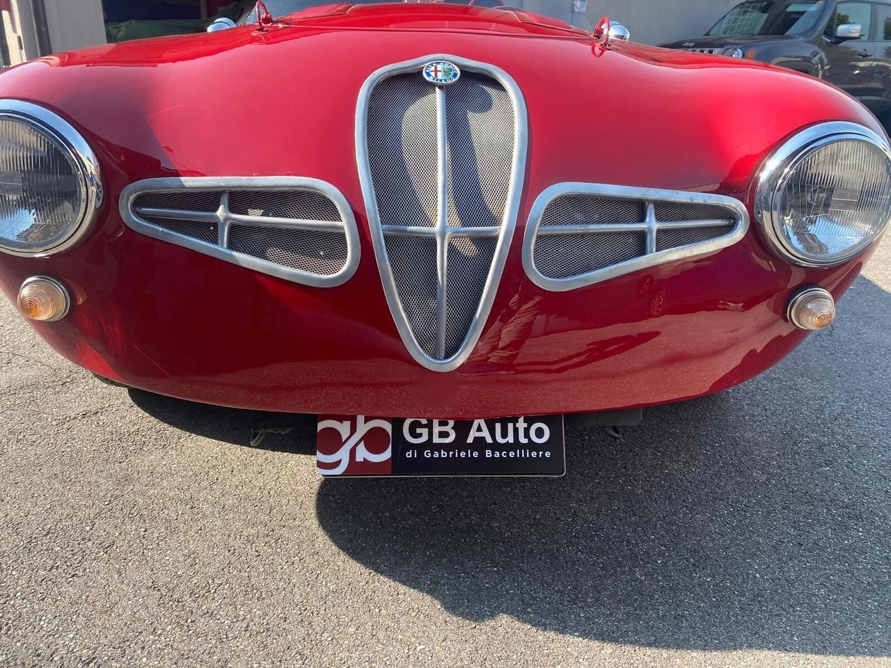 Alfa Romeo Spider Barchetta