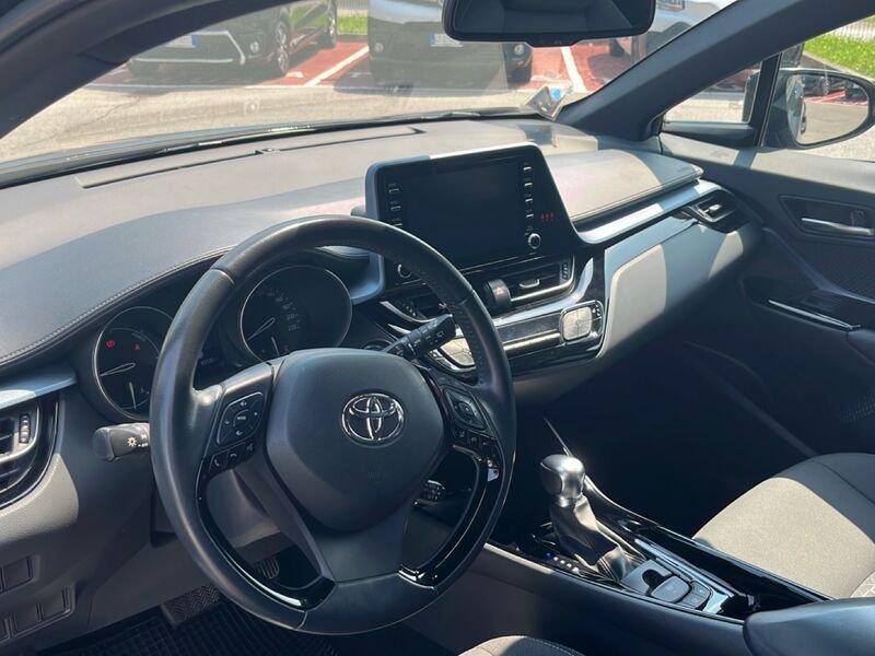 Toyota C-HR 1.8h Trend e-cvt