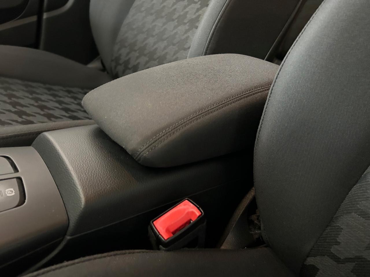 Audi A3 Sportback 1.6 TDI 110cv ADMIRED S-TRONIC E6