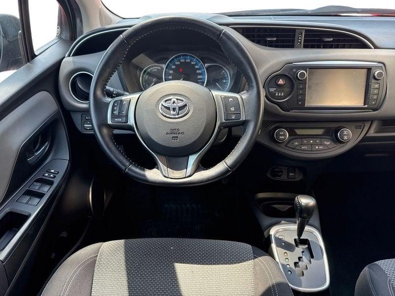 Toyota Yaris Yaris 5p 1.5h Active my16