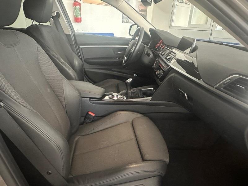 BMW Serie 3 (F30/31) 318d xDrive Sport