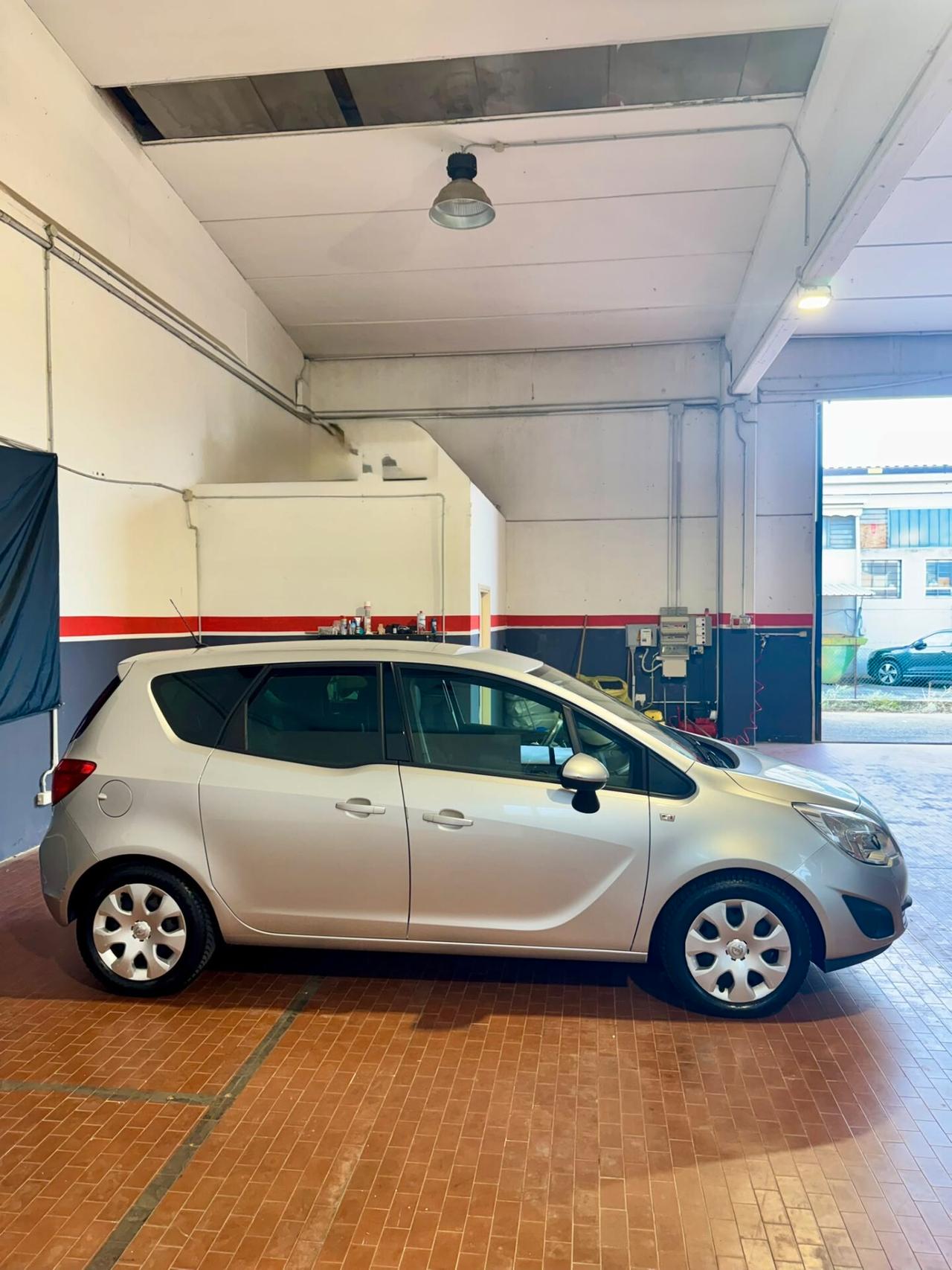 Opel Meriva 1.4 100CV Cosmo