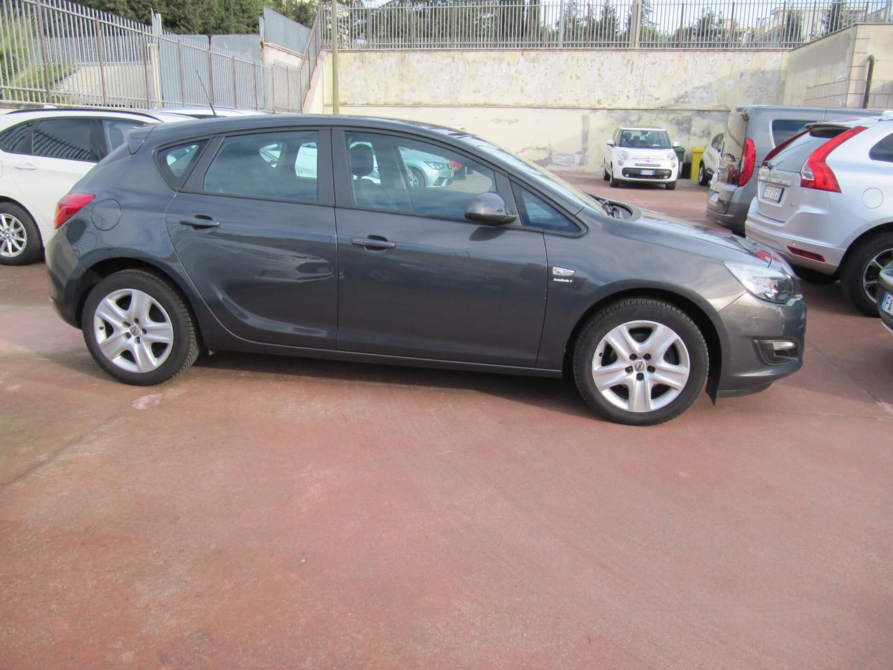 Opel Astra 1.7 CDTI 110CV 5 porte Cosmo