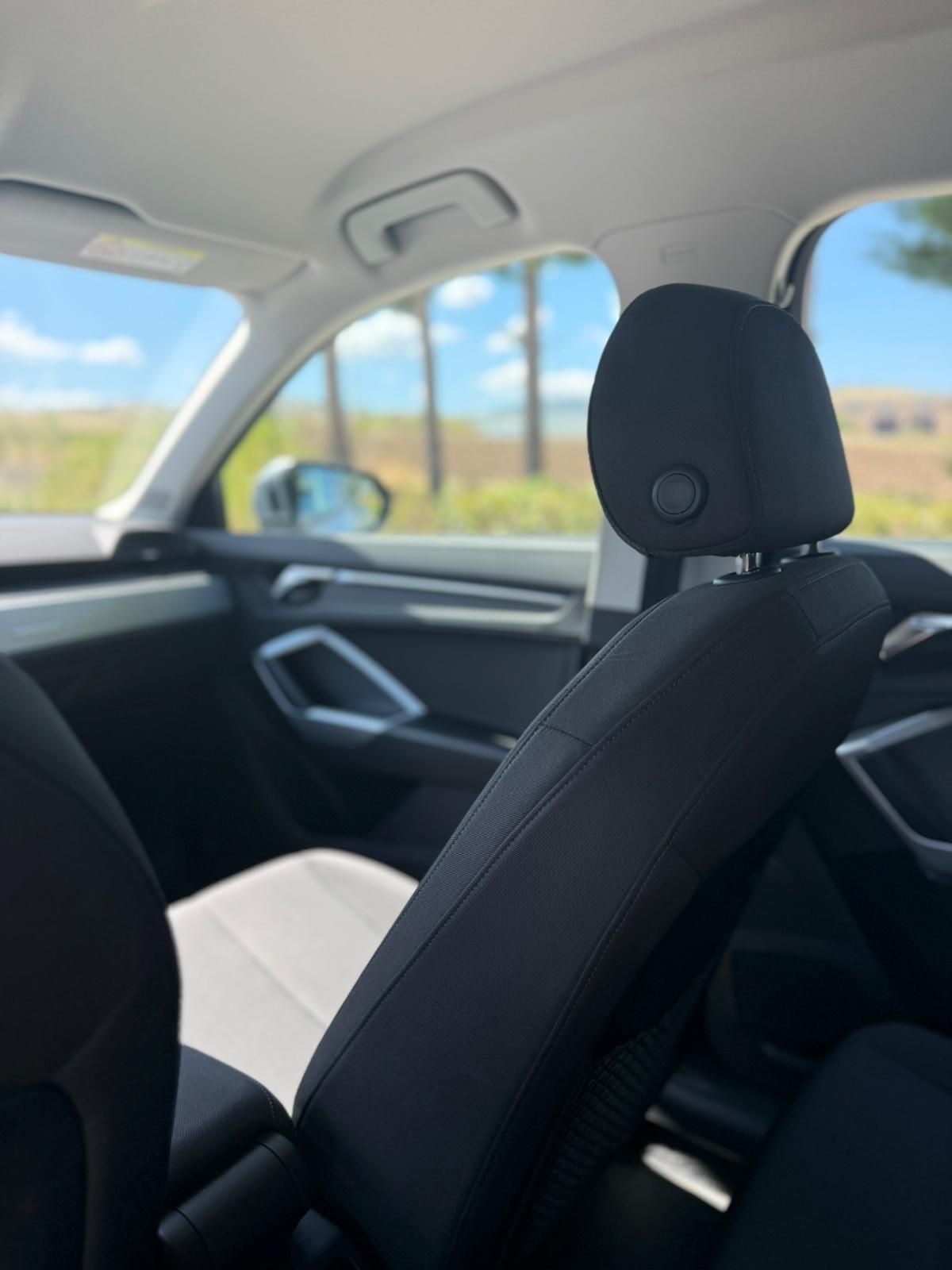 Audi Q3 35 TDI S tronic Business