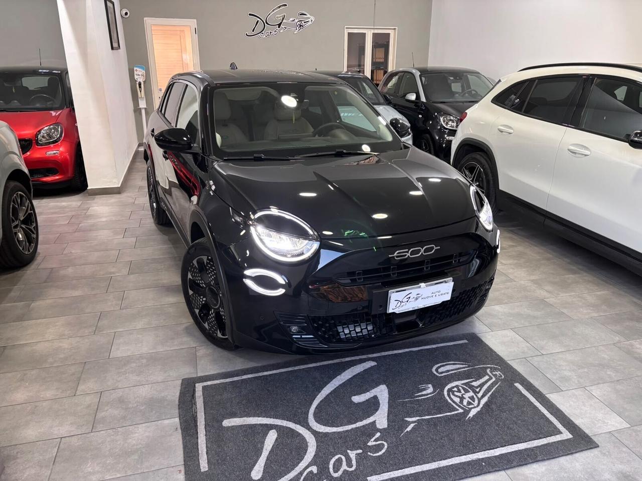FIAT 600 HYBRID DCT MHEV "LA PRIMA" IVA ESPOSTA