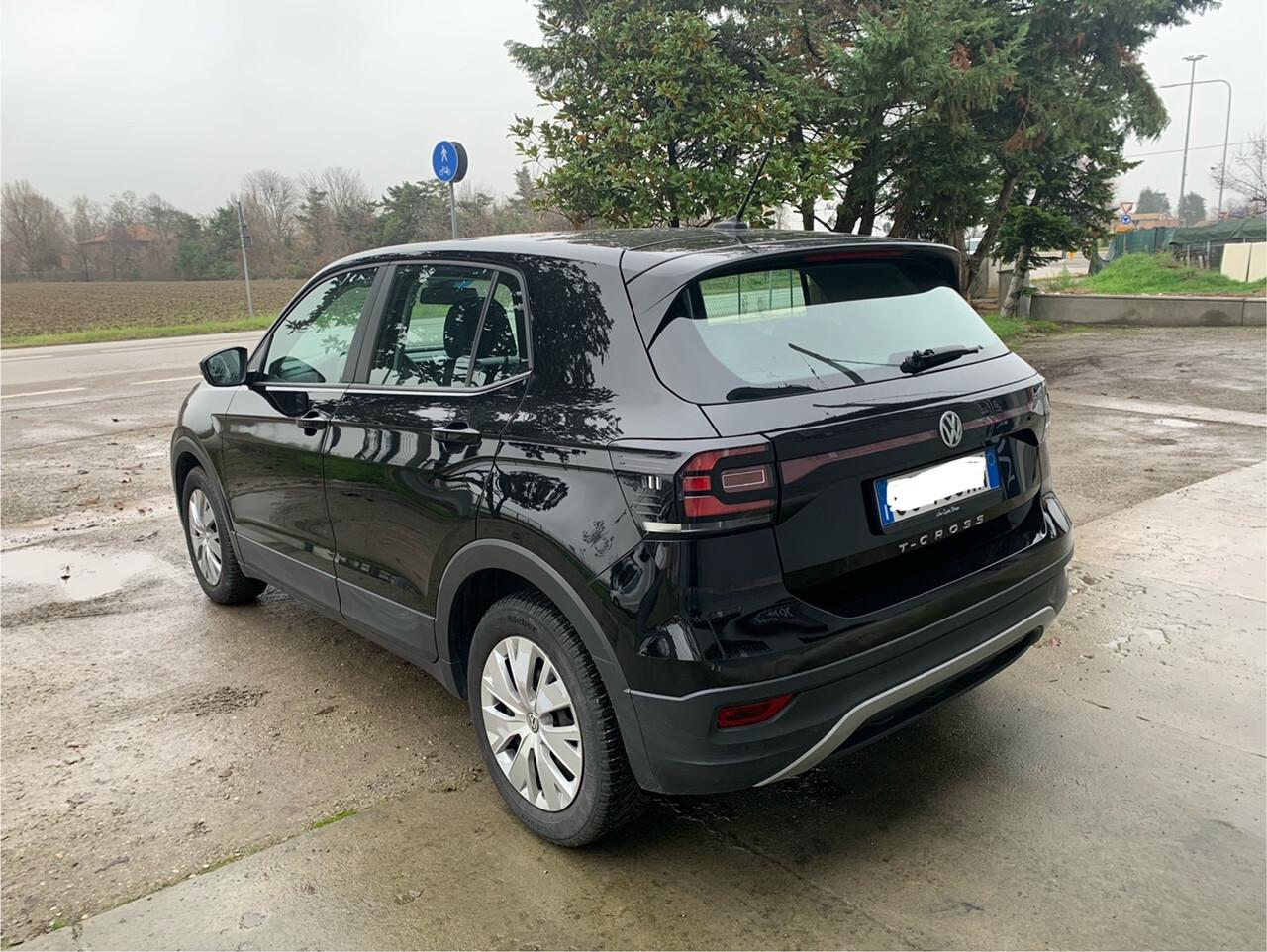 Volkswagen T-CROSS 1.0 TSI Urban - ADATTA A NEOPATENTATO