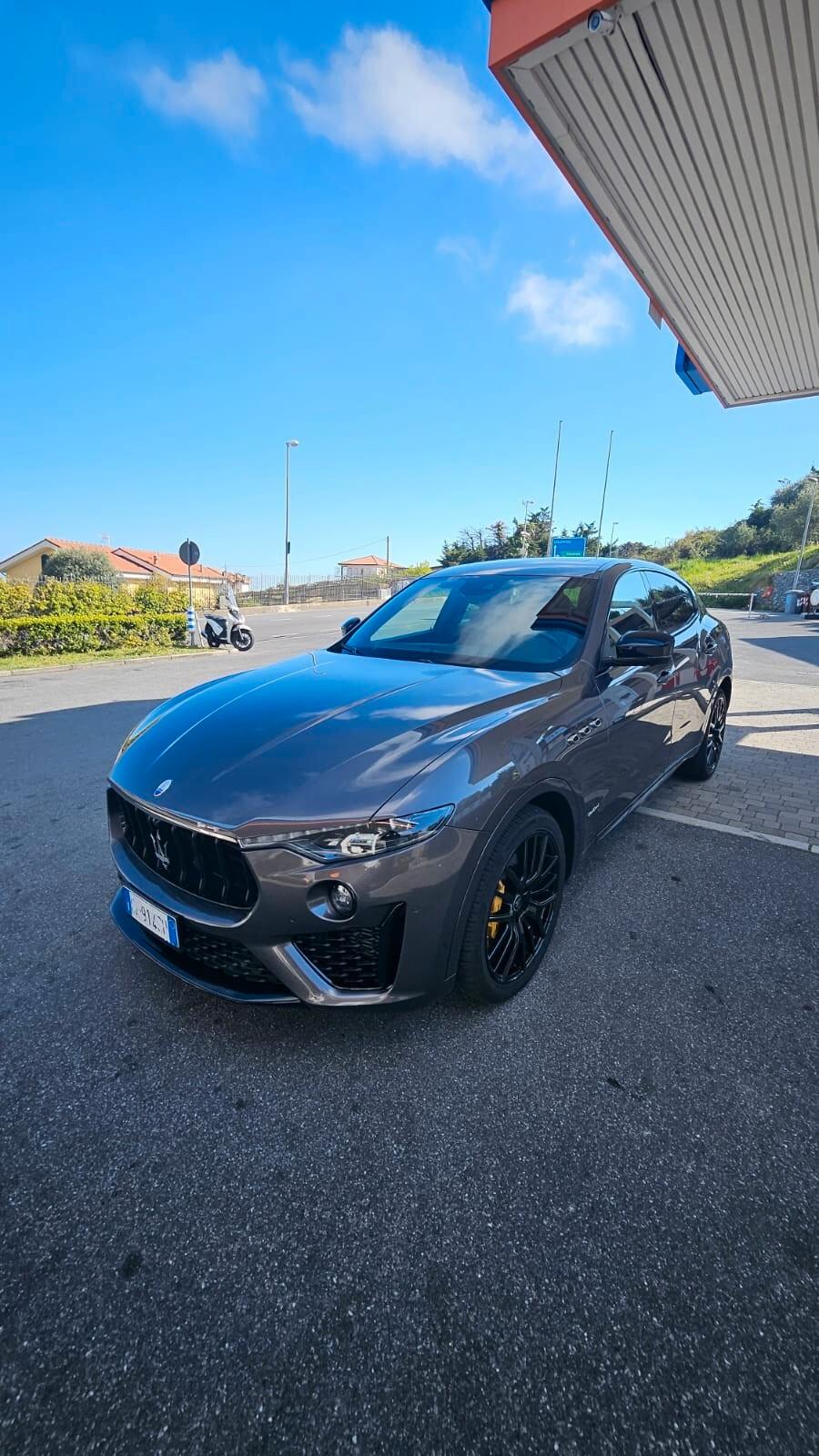 Maserati Levante Q4 gransport FULL OPTIONAL