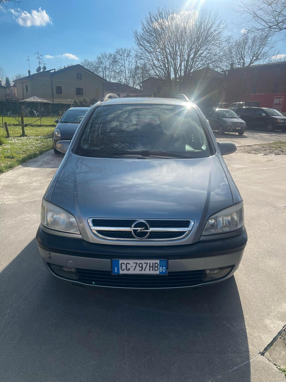 Opel Zafira 1.6 16V cat Elegance