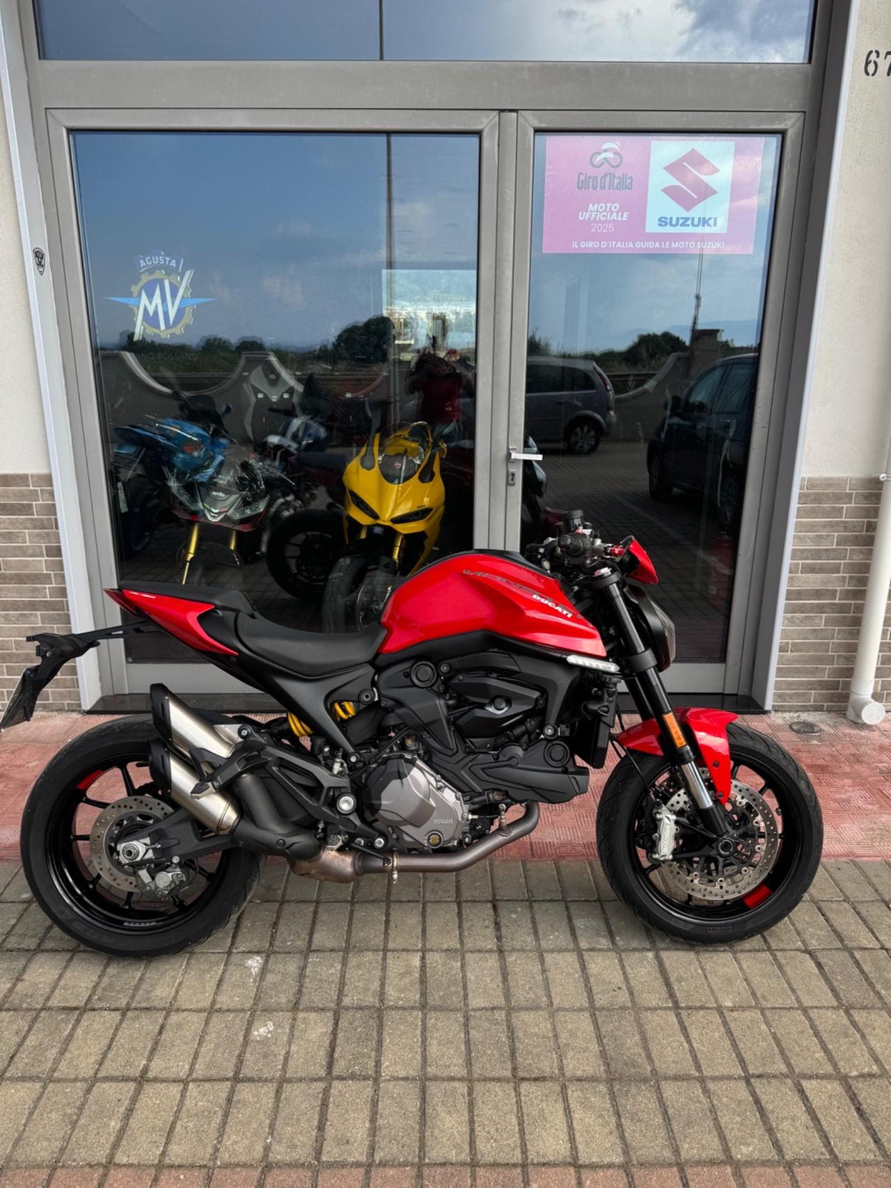 Ducati Monster 937