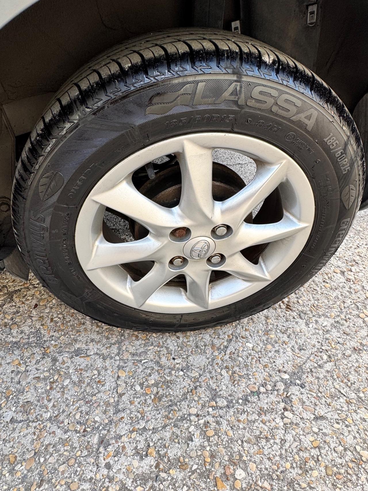 Toyota Yaris 1.3 5 porte unico proprietario
