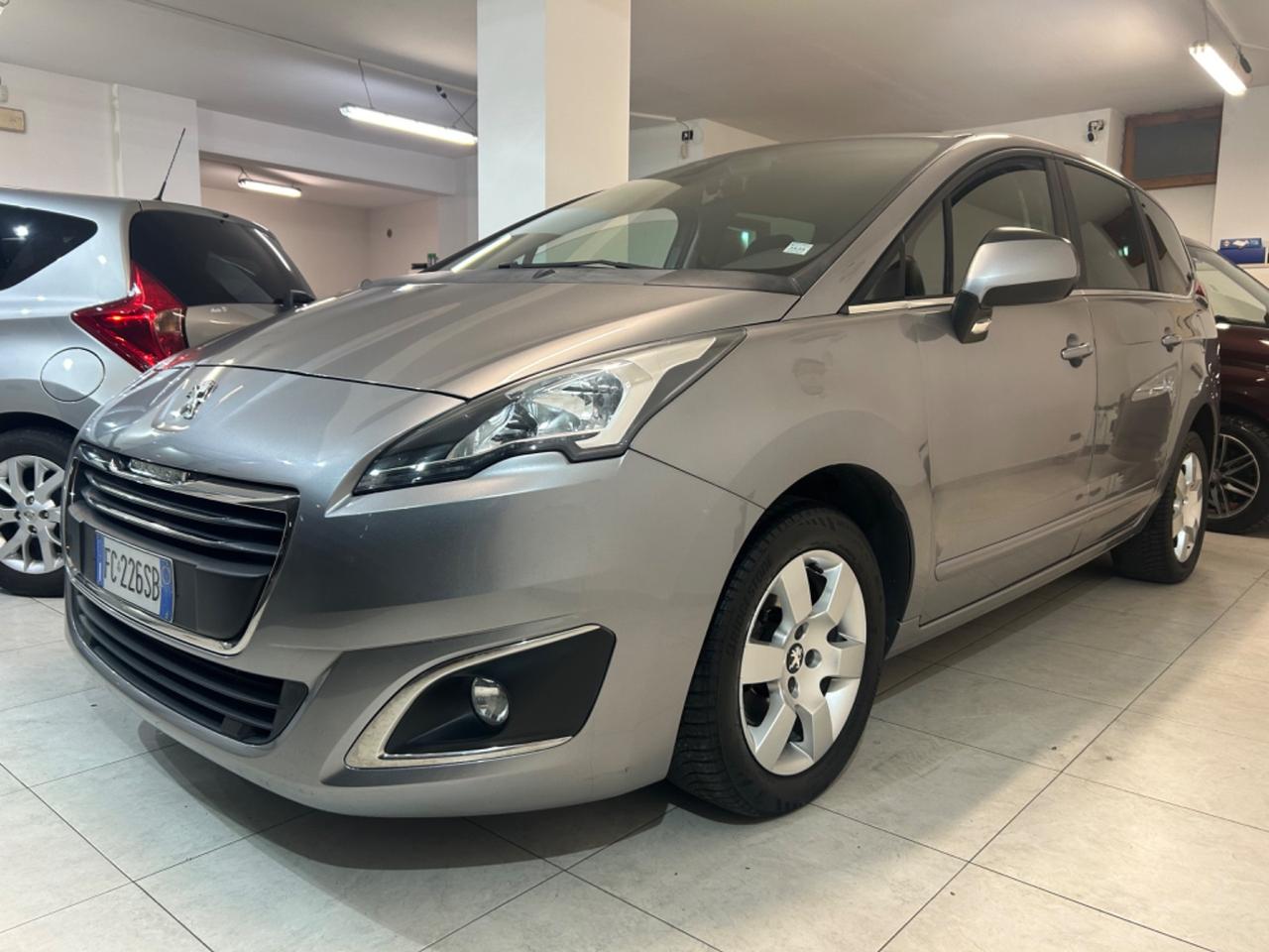 Peugeot 5008 1.6 BlueHDi 88kw 7 POSTI