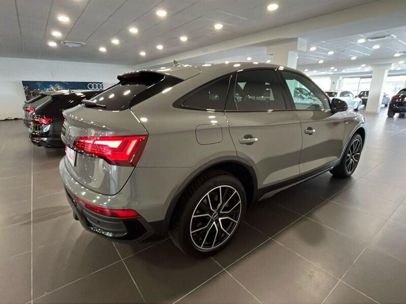 Audi Q5 SPORTBACK 40 TDI QUATTRO S TRONIC S LINE IDENTITY BLACK