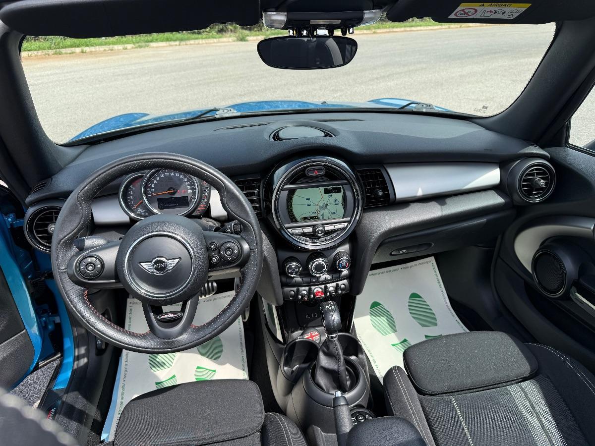 Mini Cooper 1500 D Cabrio;