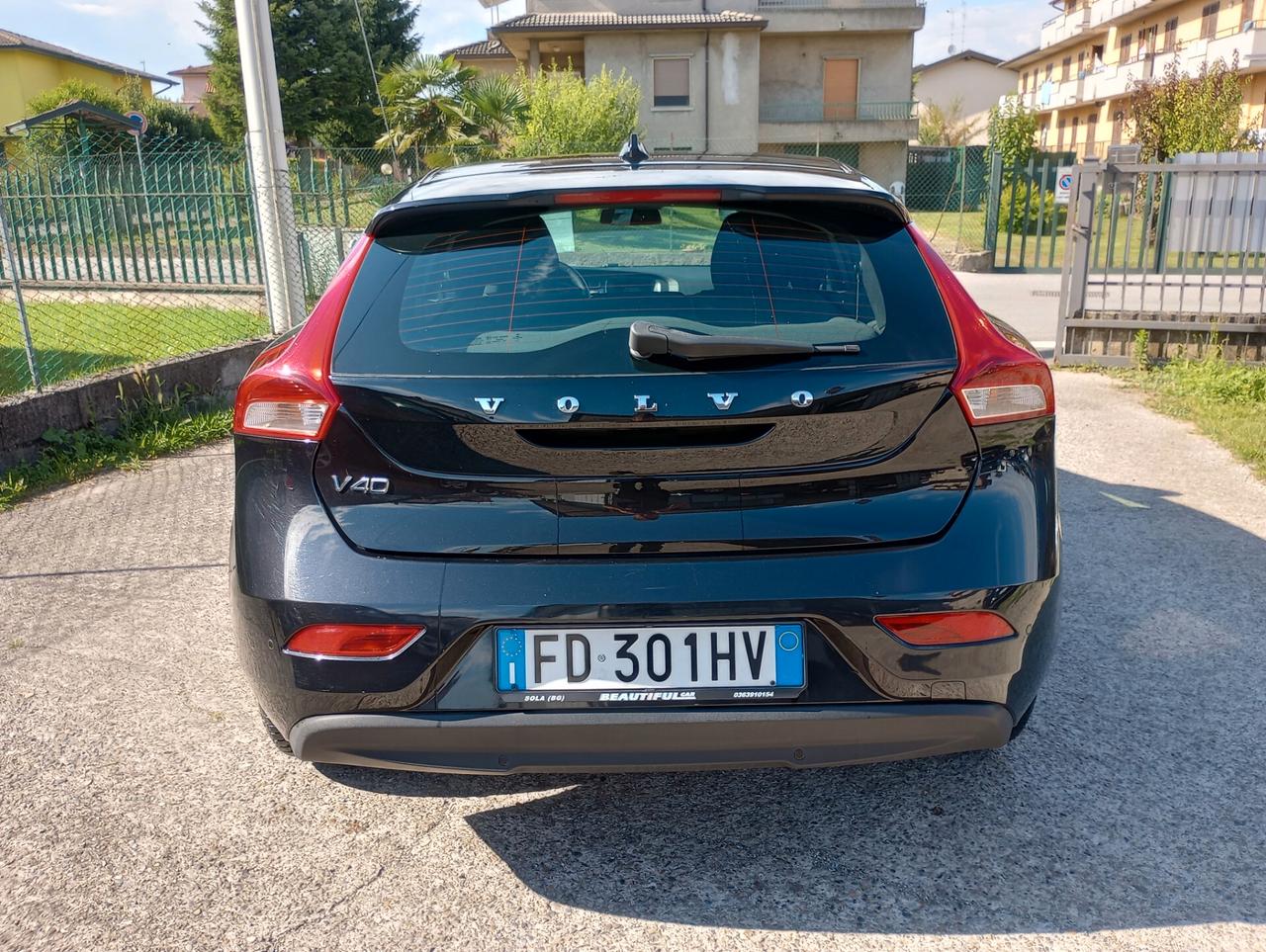 Volvo V40 D2 Momentum