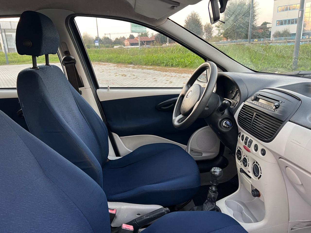 Fiat Punto 1.2i cat 5 porte ELX