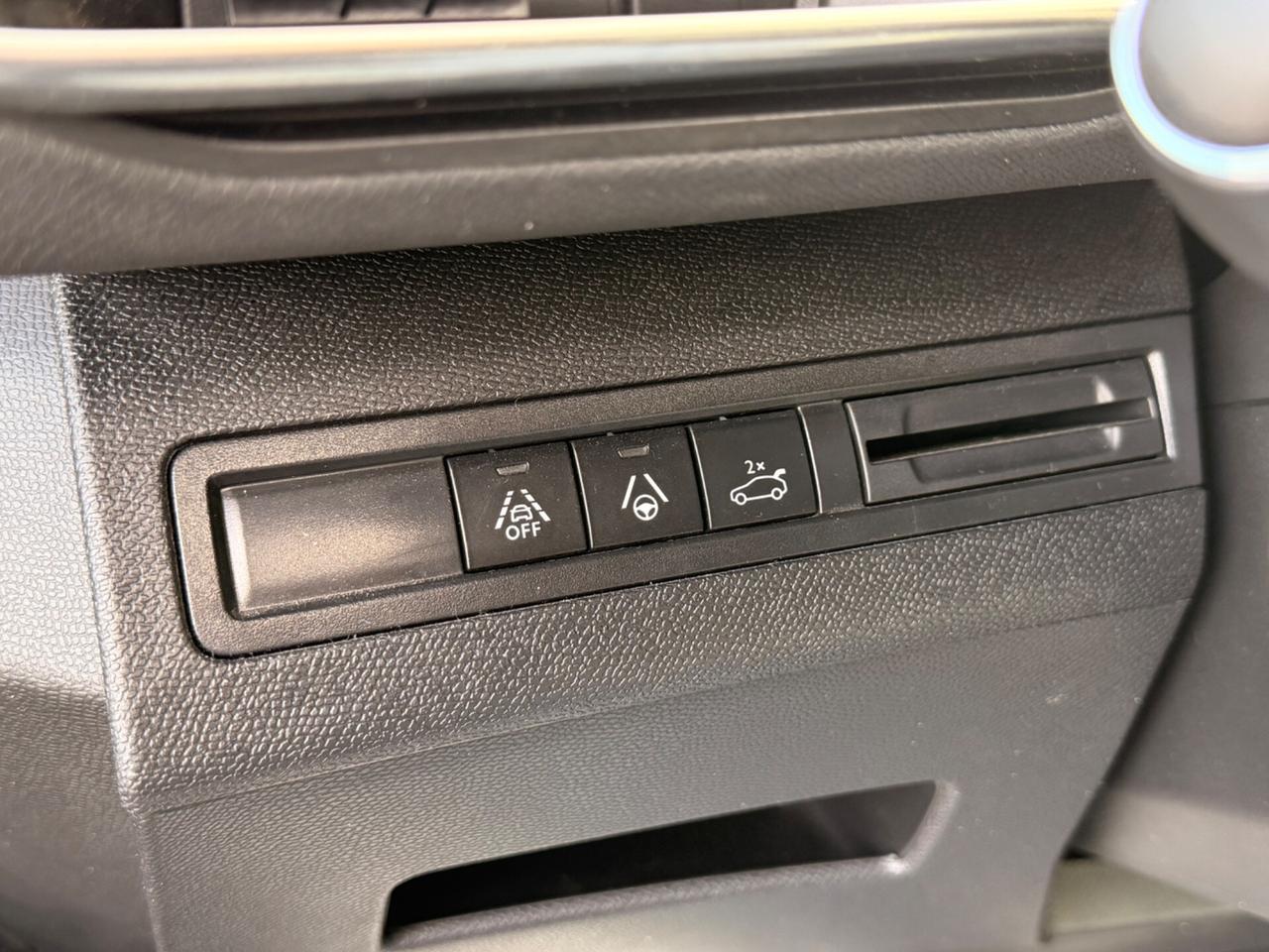 Peugeot 3008 1.5 BlueHDi 130 EAT8 GT TETTO LED