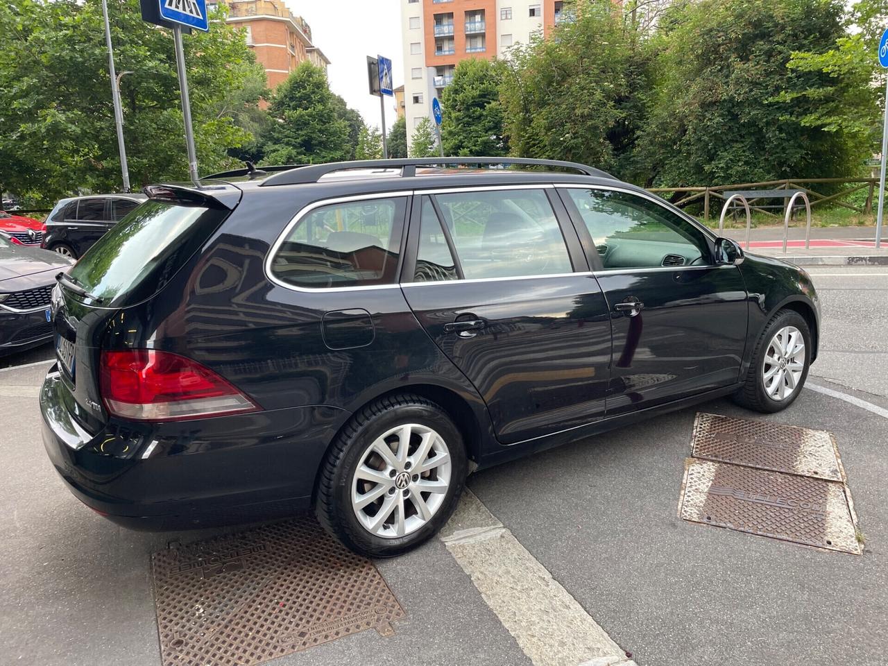 VW Golf Variant 2.0 TDI Highline/1PROP/GARANZIA