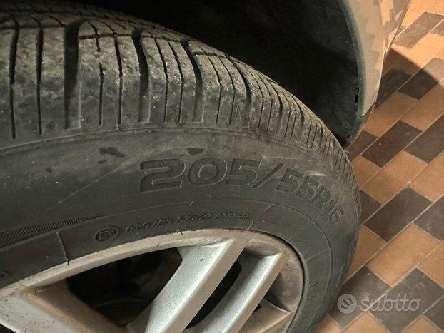 VOLKSWAGEN Golf 4 serie Golf 1.6 16V cat 5 po...