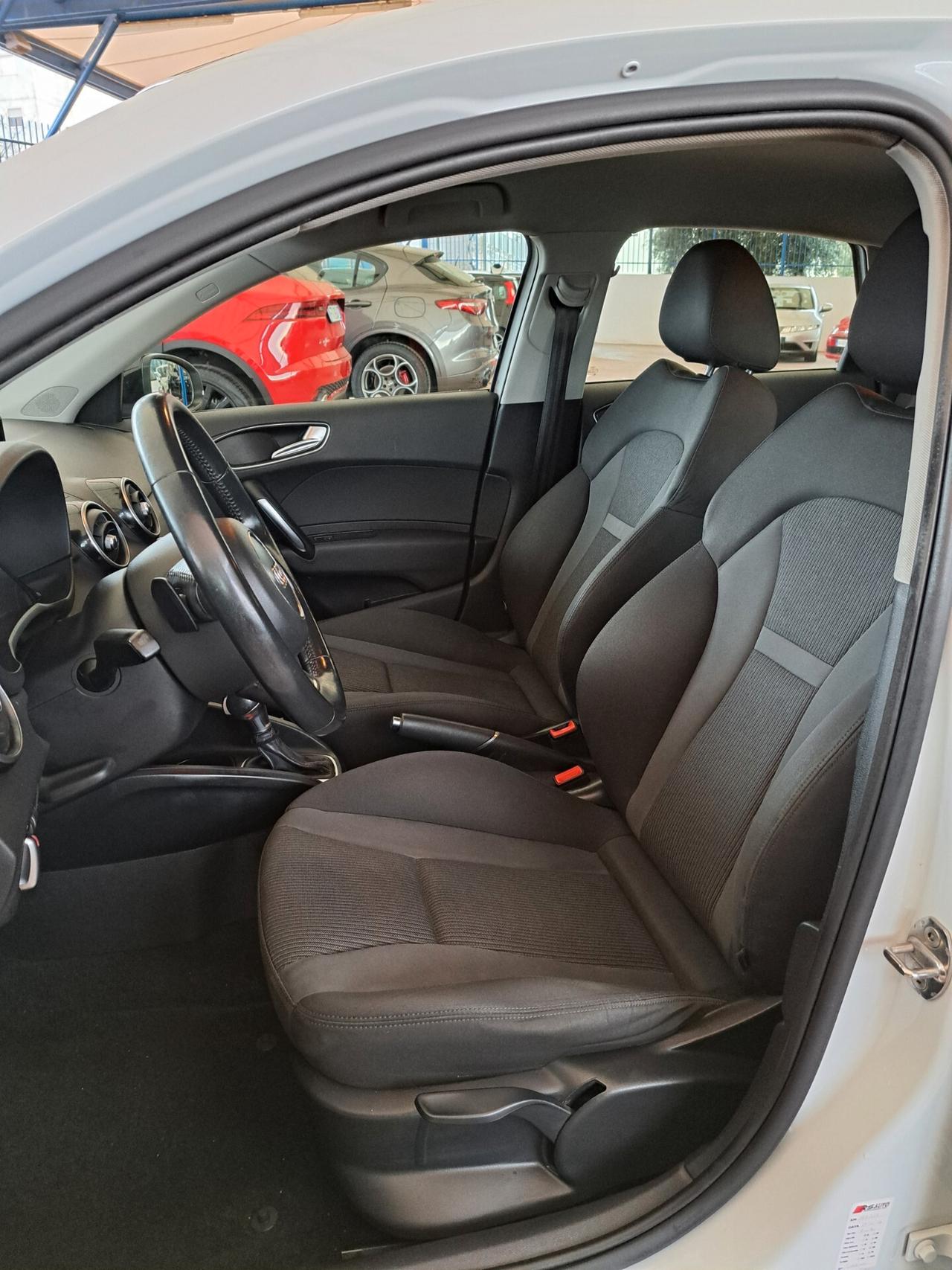 Audi A1 1.4 TDI Ultra S-Tronic 90CV AUTOM.