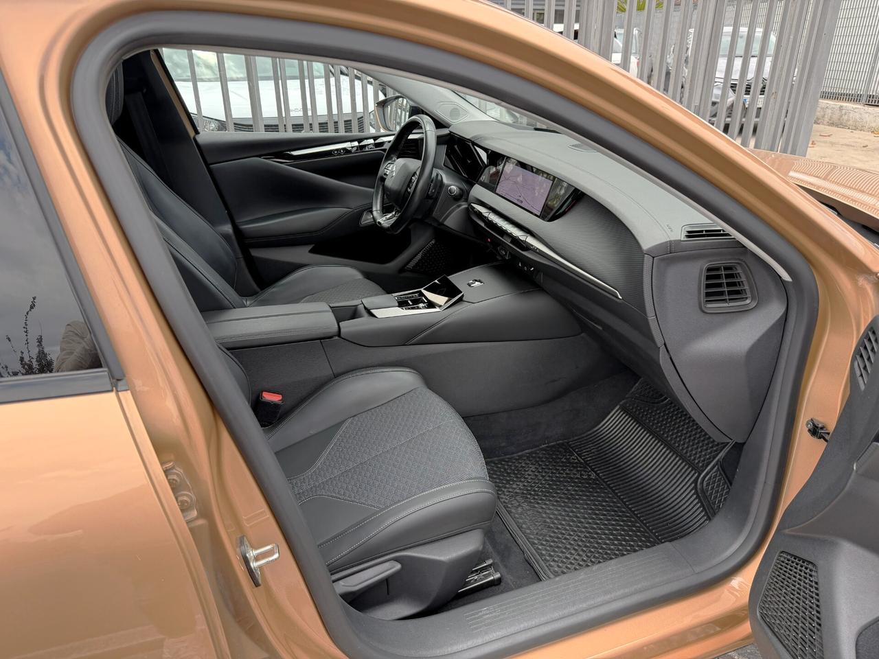 DS DS4 4 BlueHDi 130 aut. Cross Trocadero