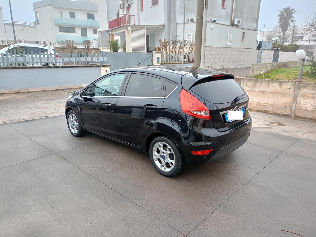 Ford Fiesta 1.6 TDCi 95CV 5p. Titanium